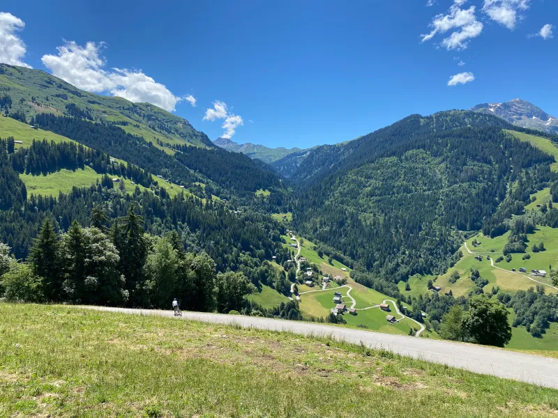 Areches und Vallee nach Saint Guerin