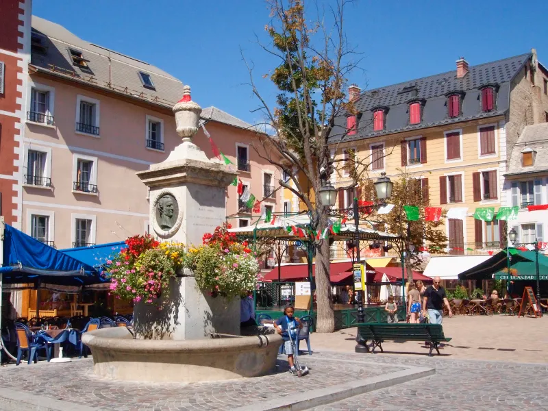 Die charmante und farbenfrohe Stadt Barcelonnette