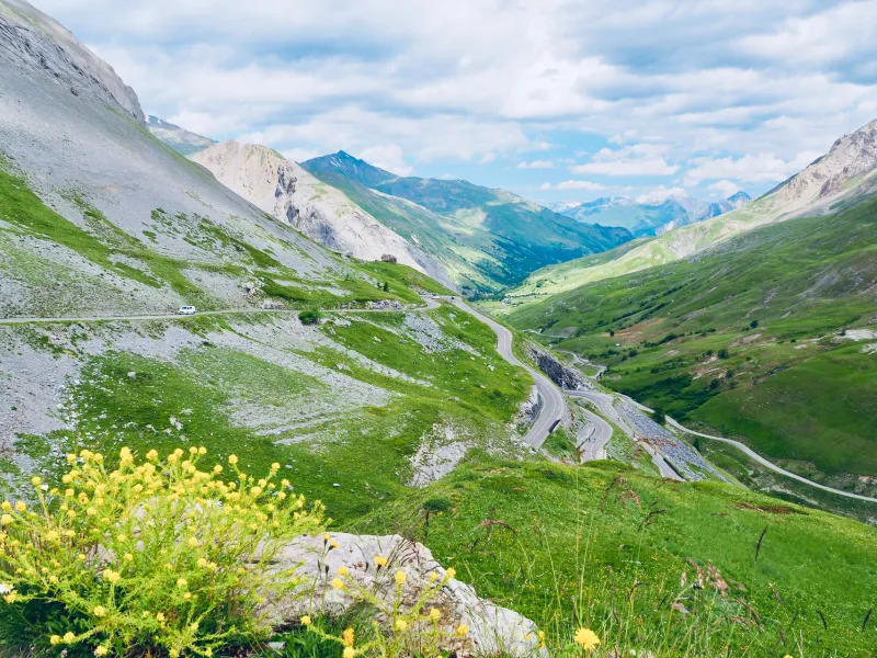 Serpentinen auf der Nordseite des Col du Galibier