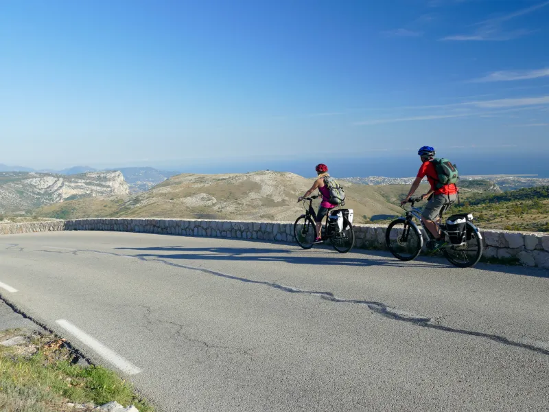 Panorama über die Cote d'Azur vom Col de Vence aus
