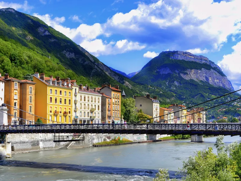Quartier des Italiens entlang der Isère in Grenoble