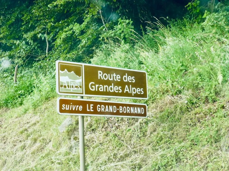 Folgen Sie den Schildern bis zum Meer