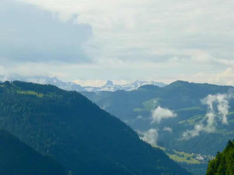 Blick auf die Pierra Menta vom Col des Saisies aus