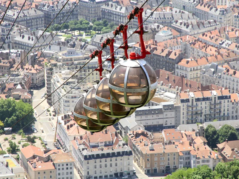 Die berühmte Bastille-Seilbahn in Grenoble