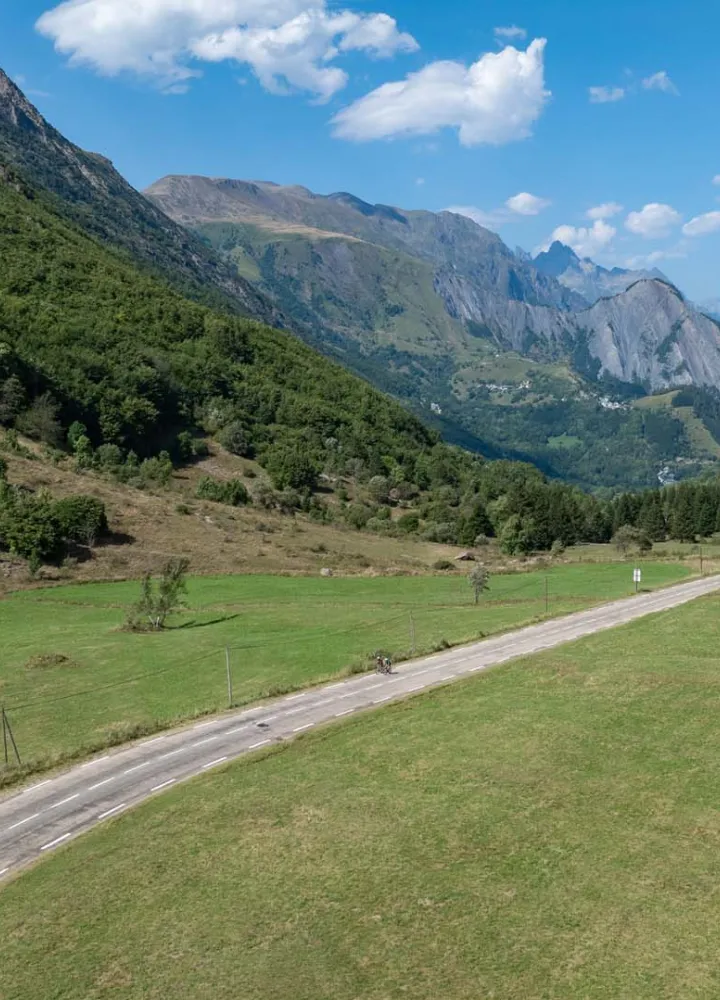 Col d'ornon sur Route des Grandes Alpes