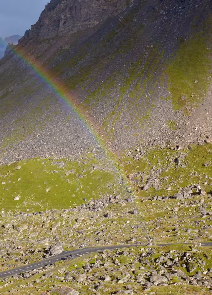 Regenbogen über den Granges du Galibier