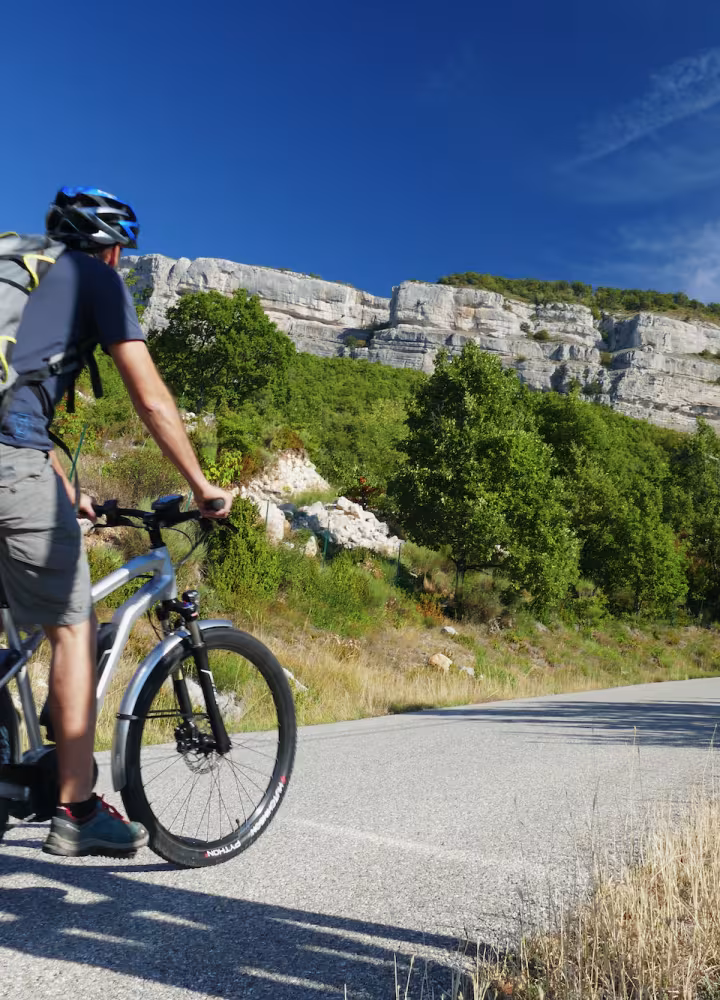 Mit dem Fahrrad auf der Route der geschriebenen Steine