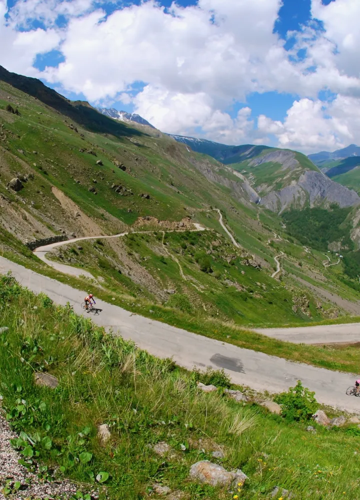 Serpentinen des Col de Sarenne