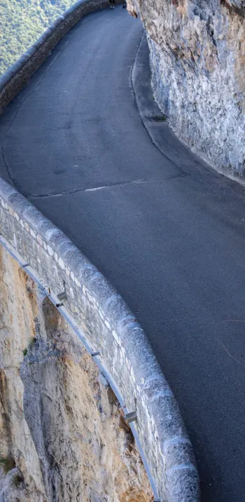 schwindelerregende Straße von Combe Laval Lionel Pascale ADT Drome.jpeg