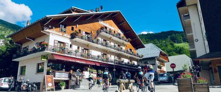 Ankunft im Hotel in Valloire