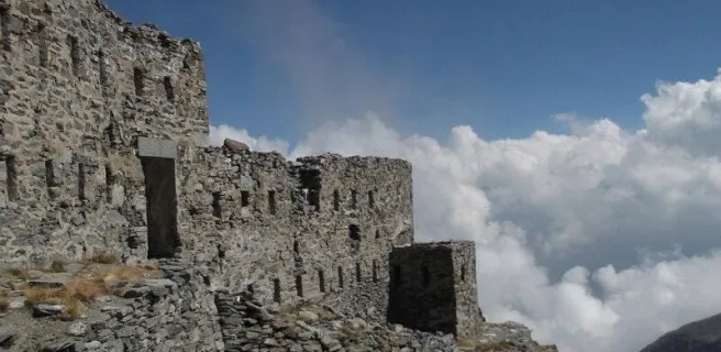 Le Fort du Malamot, au-dessus du Mont Cenis, à Val Cenis-Lanslebourg