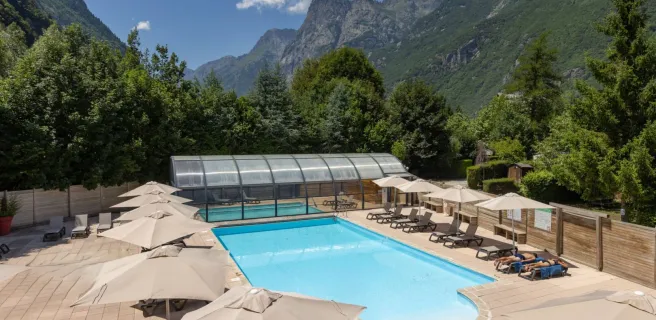 Chateau de Rochetaillée campsite