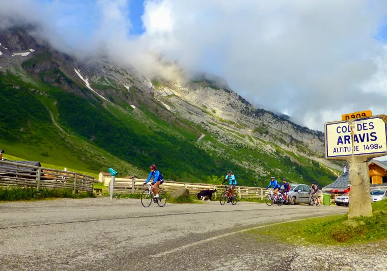 Überquerung des Col des Aravis