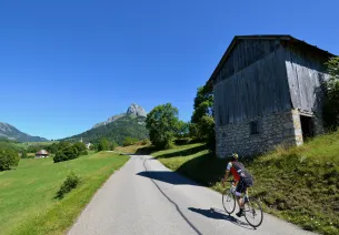 Variante Nr. 1: Le Grand-Bornand - Annecy - Lescheraines - Albertville - Beaufort-sur-Doron